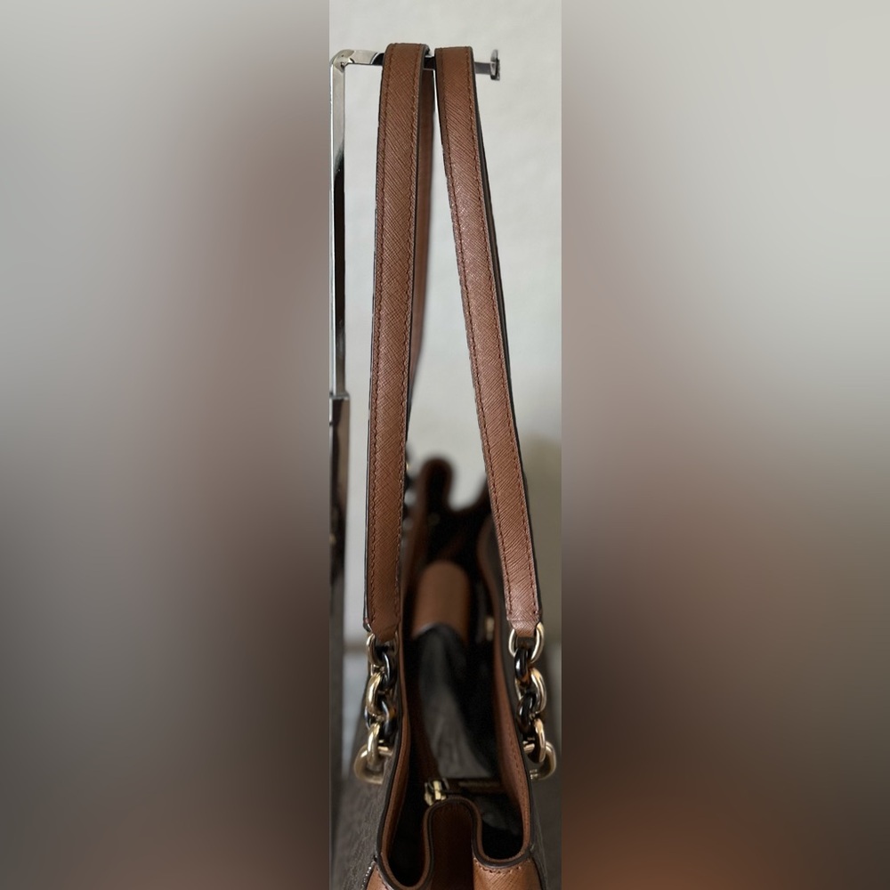Michael Kors Sofia Large Tote - Picture 11 of 14